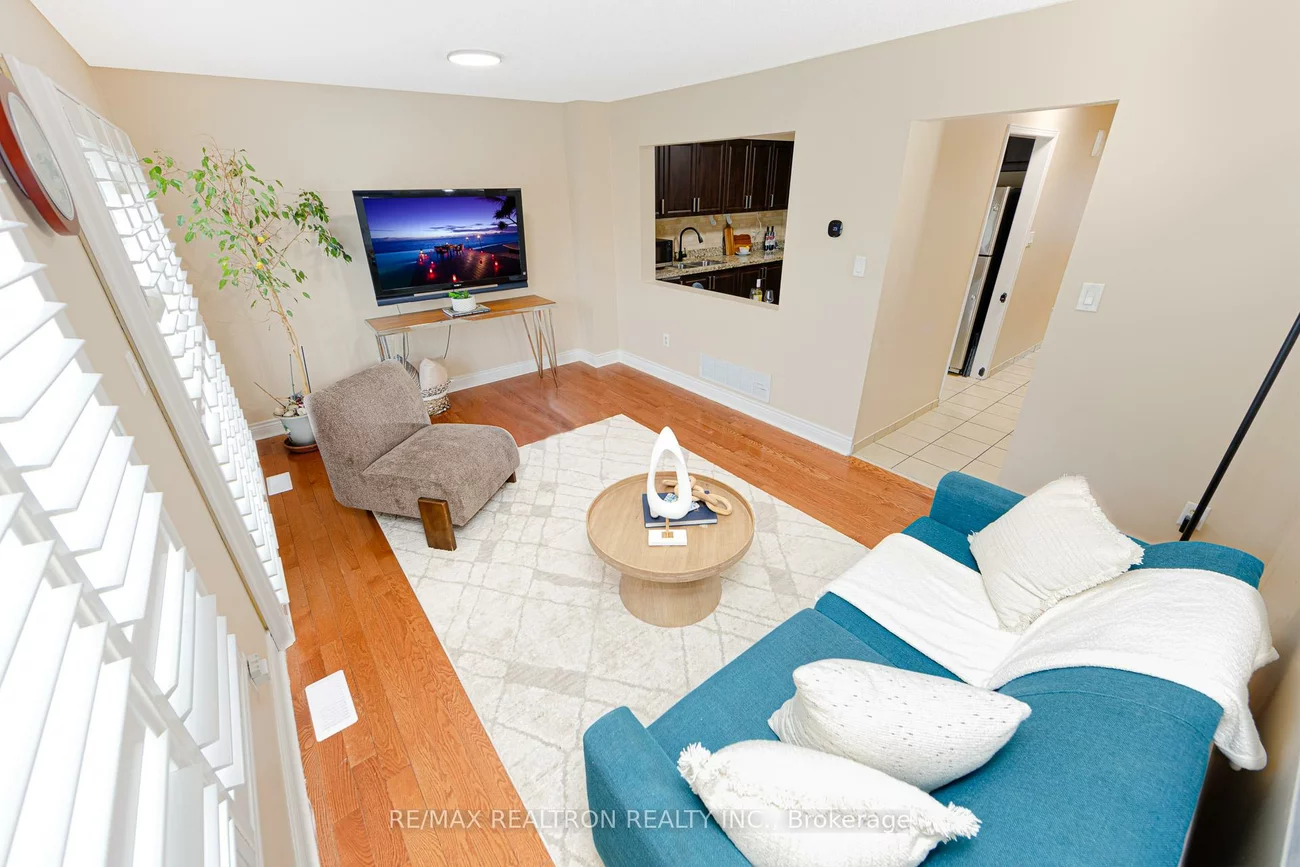 141, Laird, Middlefield, Markham