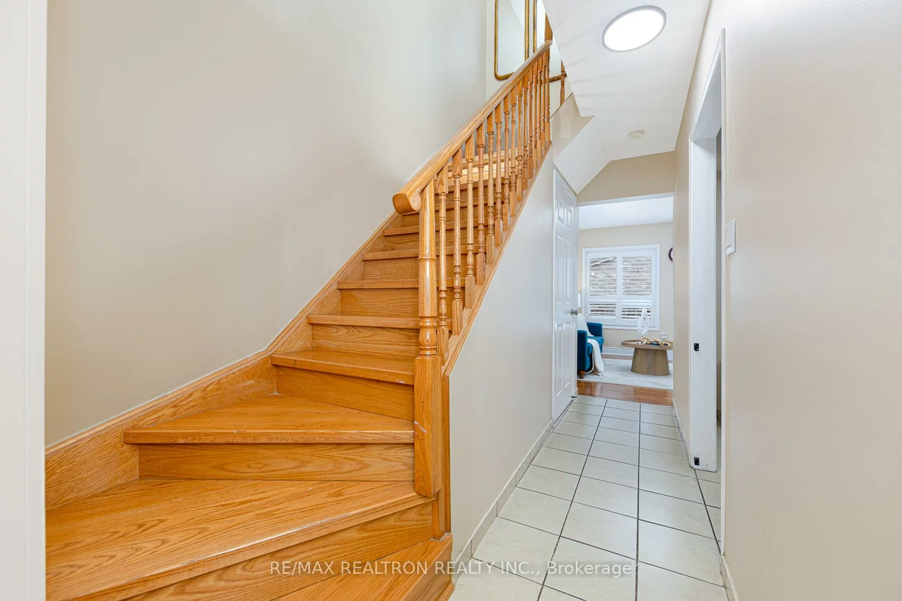 141, Laird, Middlefield, Markham