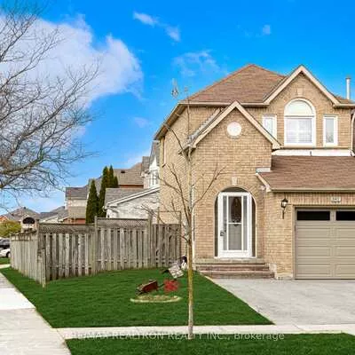141, Laird, Middlefield, Markham