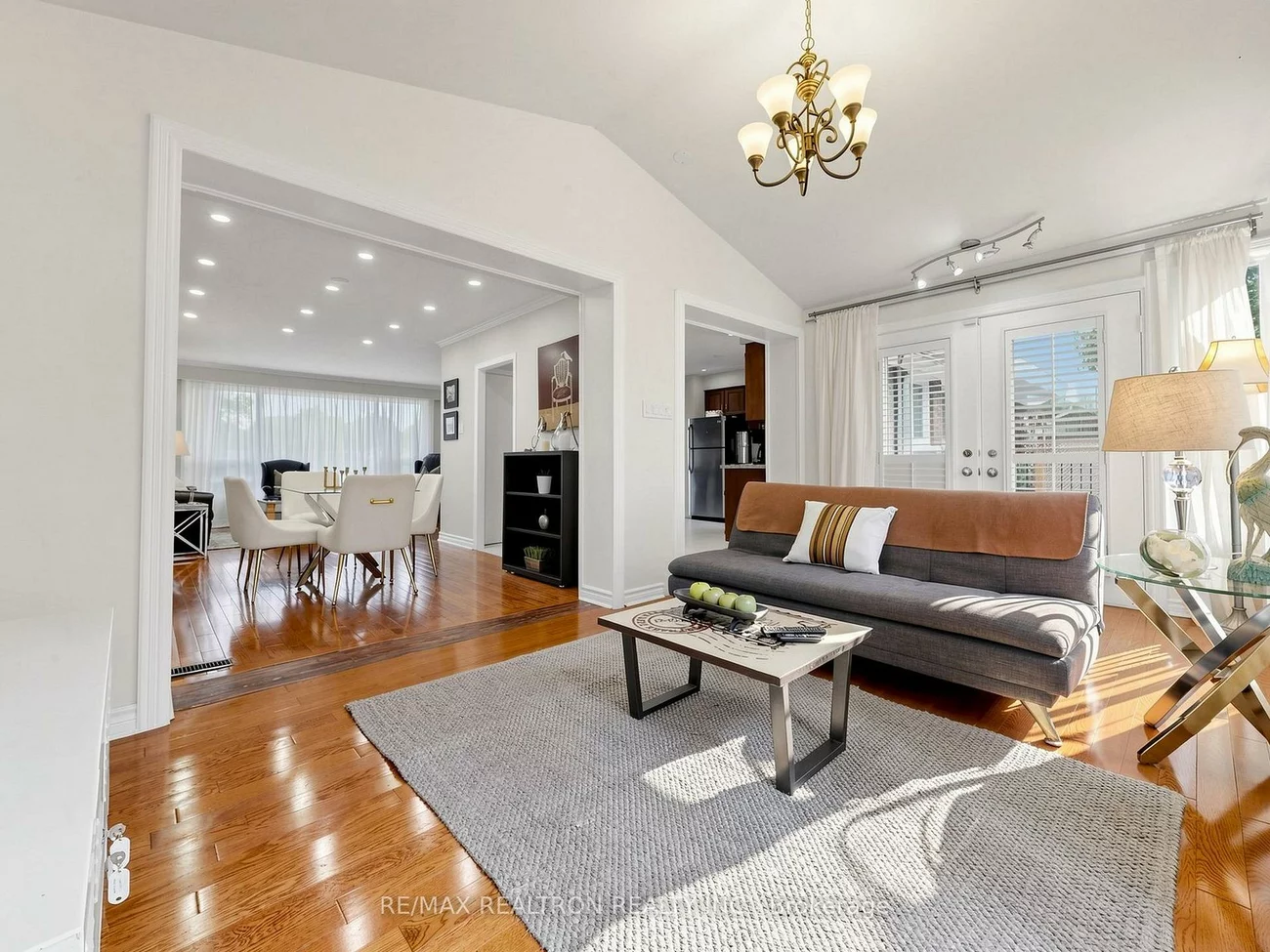 24, Dalmeny, Grandview, Markham