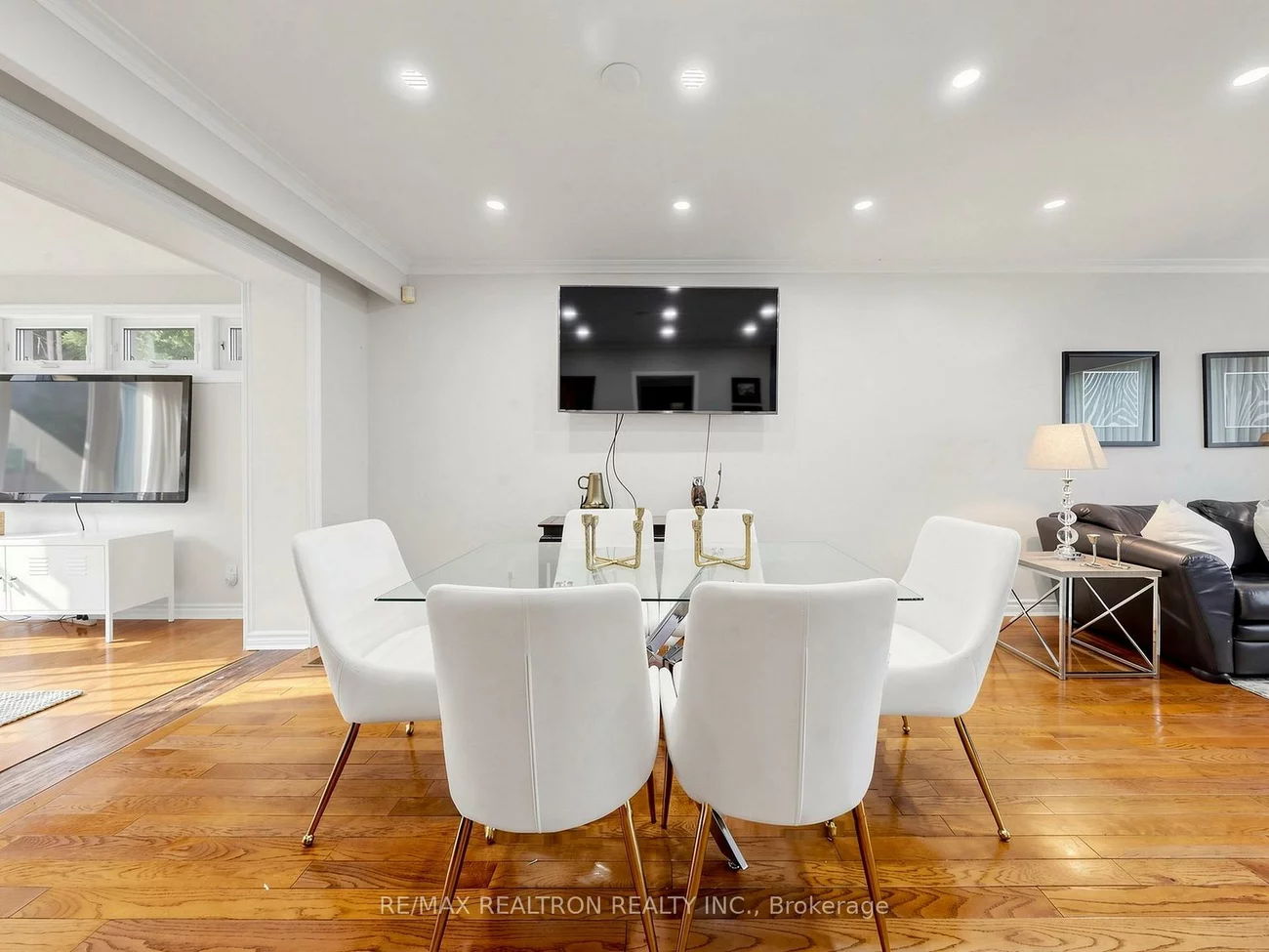 24, Dalmeny, Grandview, Markham