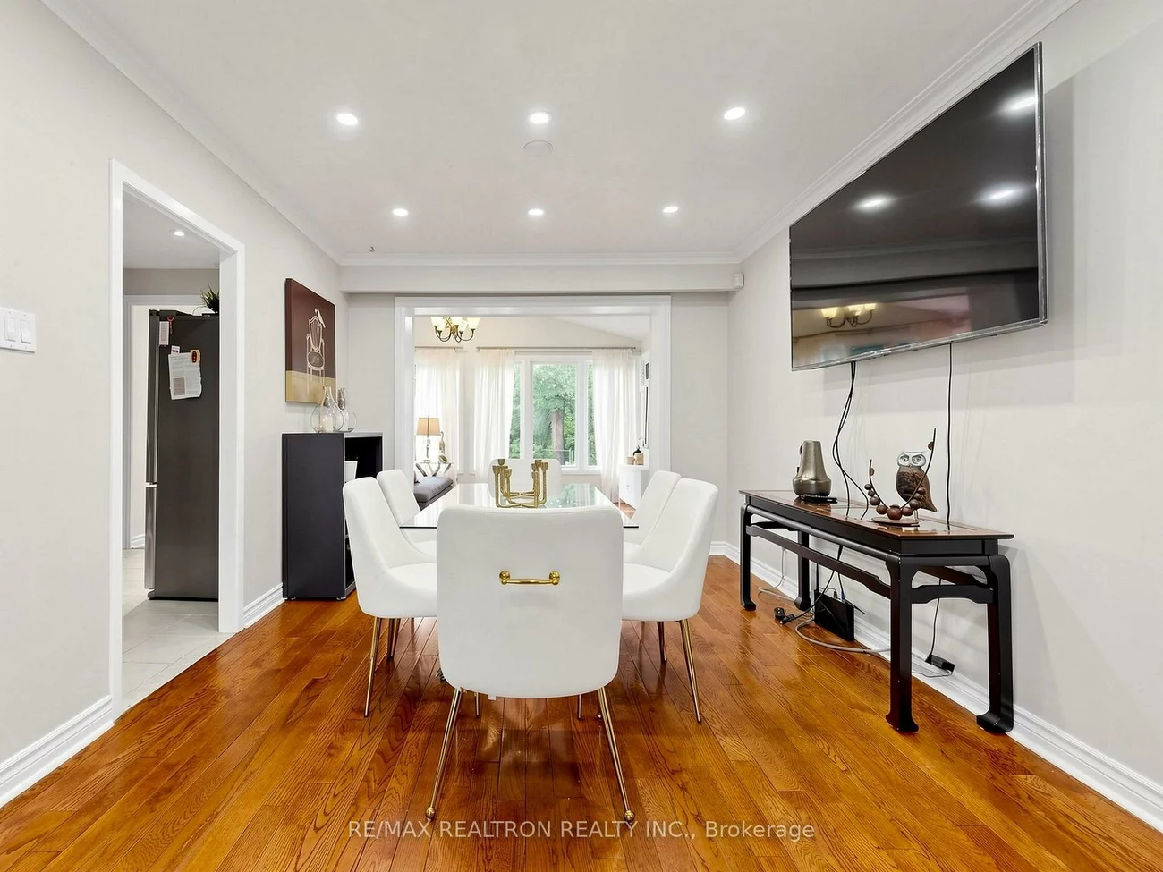 24, Dalmeny, Grandview, Markham