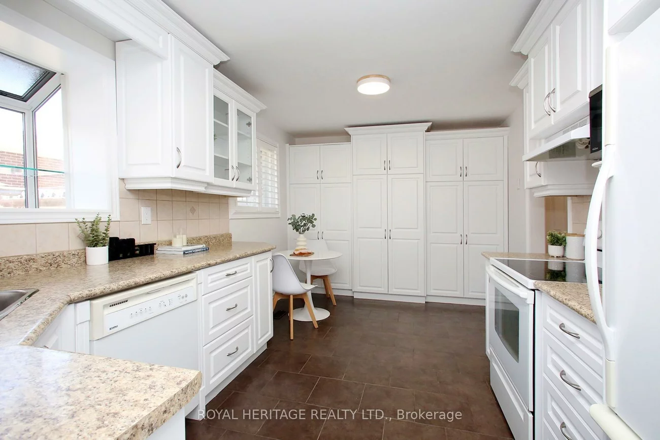 21, Wootten, Sherwood-Amberglen, Markham