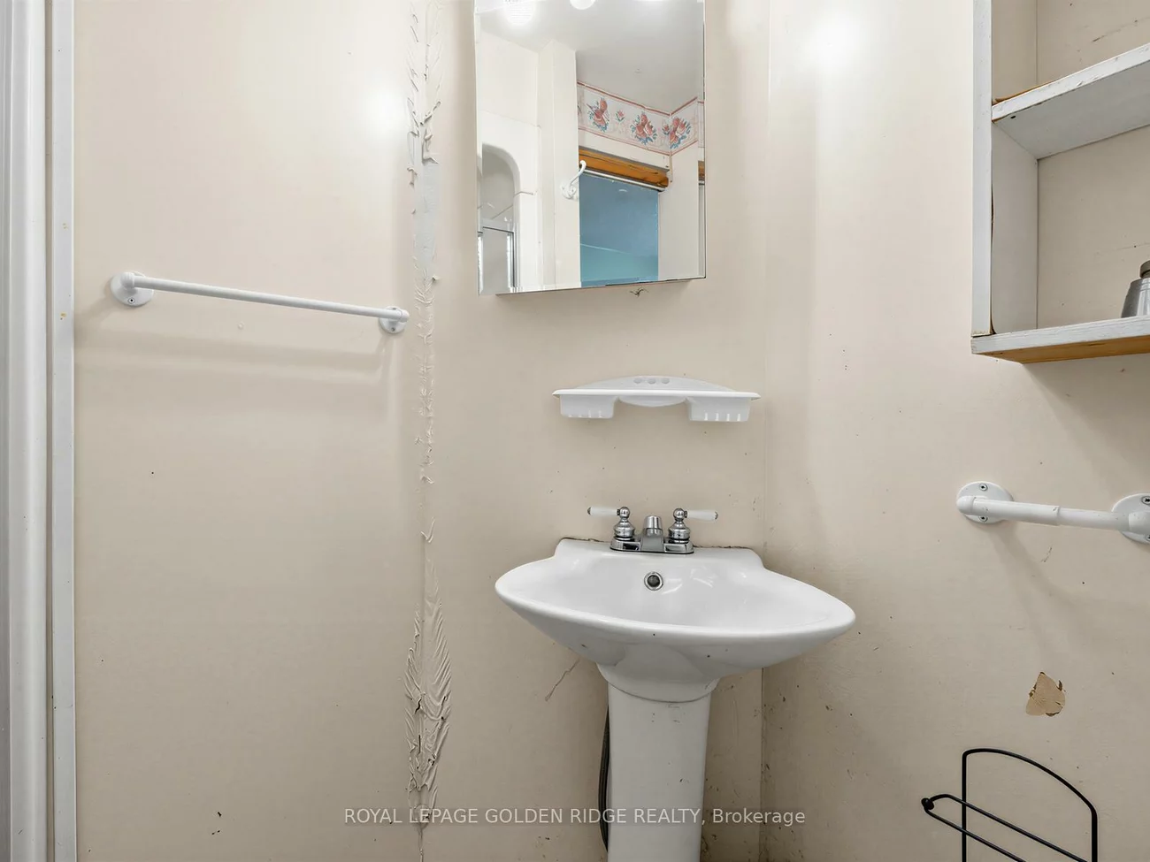23, Natalie, Markham Village, Markham