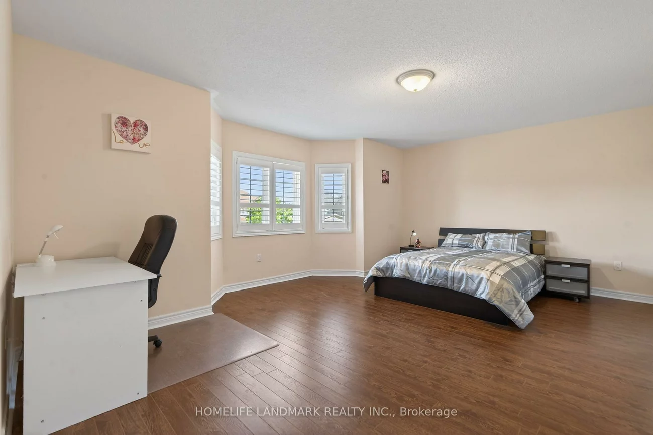 138, Tea Rose, Cachet, Markham