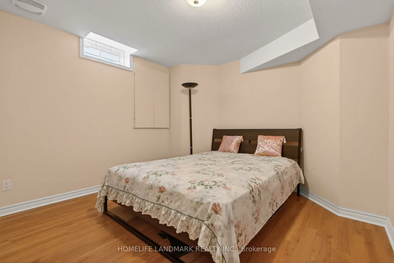 138, Tea Rose, Cachet, Markham