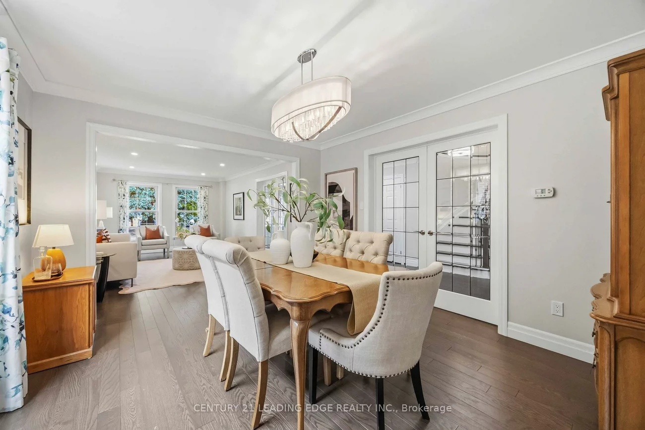55, McCarty, Markham Village, Markham
