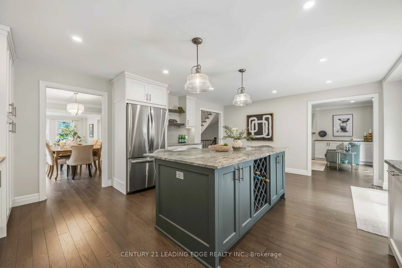 55, McCarty, Markham Village, Markham