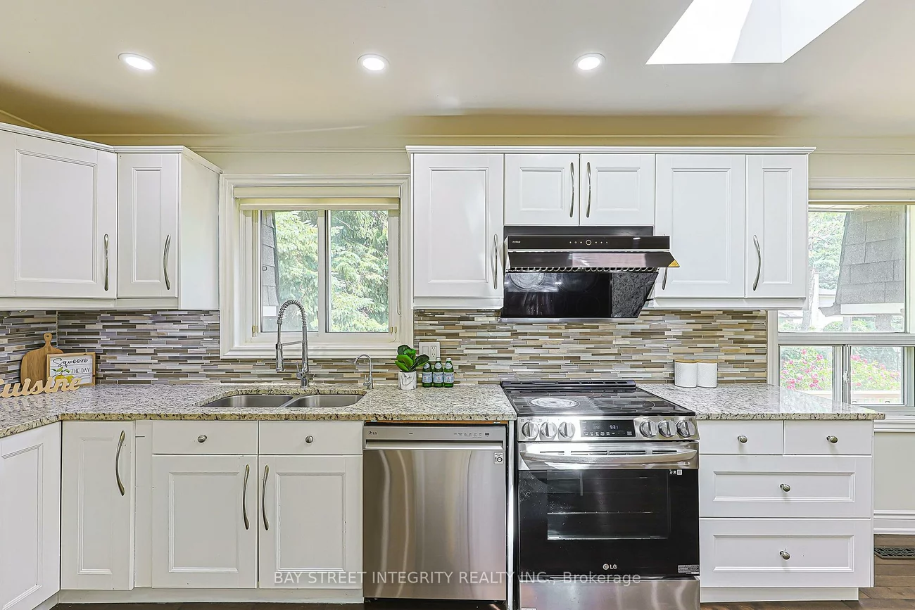 81, Dawn Hill, Bayview Fairway-Bayview Country Club Estates, Markham