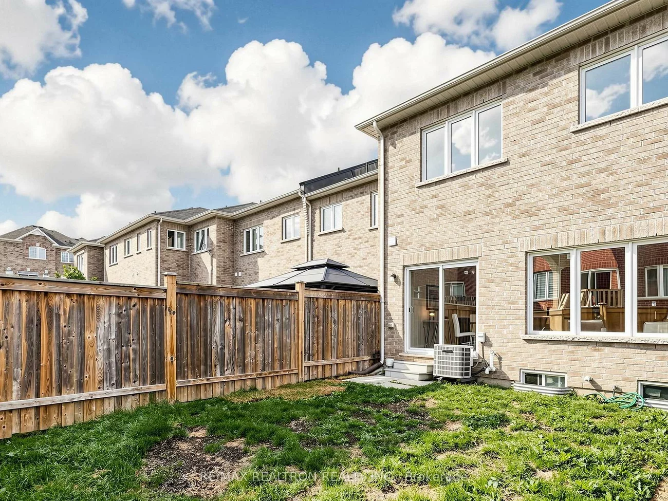 15, Black Locust, Greensborough, Markham