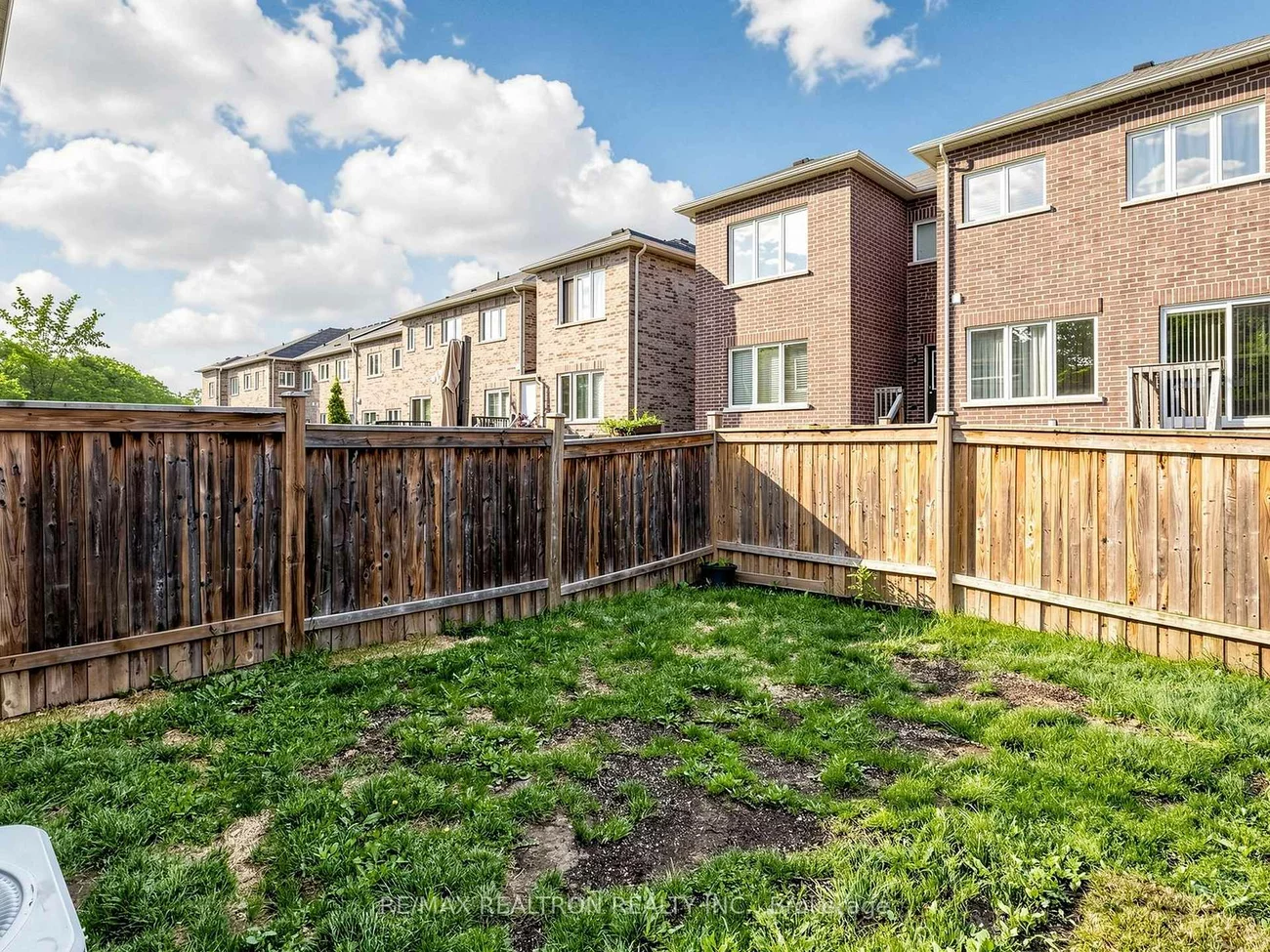 15, Black Locust, Greensborough, Markham