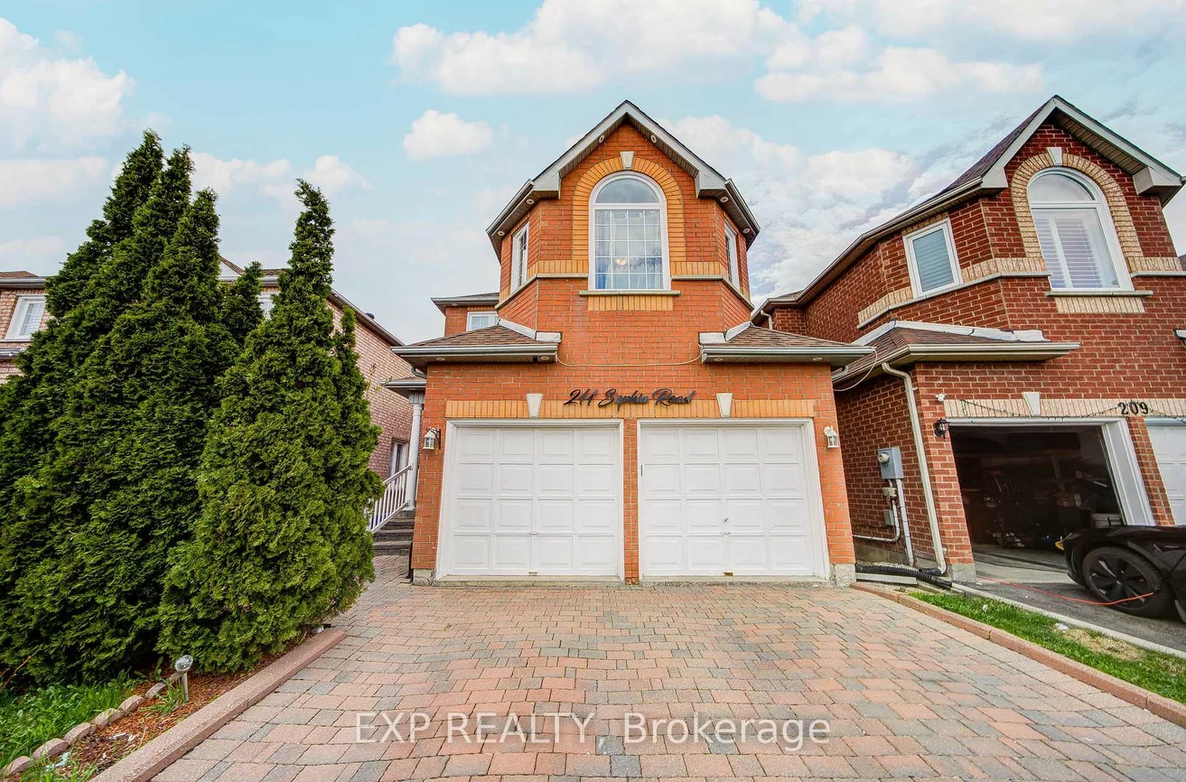 211, Sophia, Middlefield, Markham