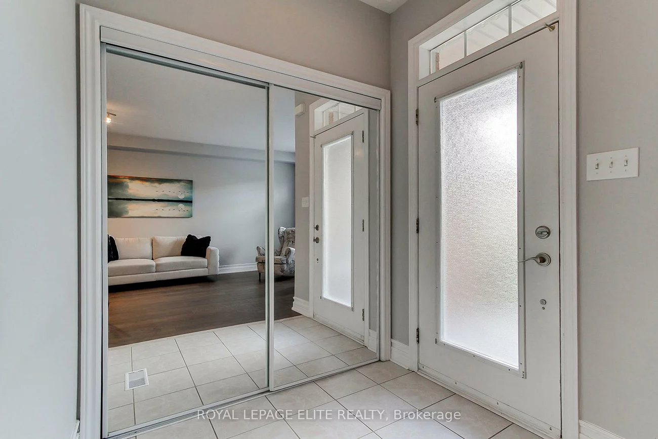 2980, Bur Oak, Cornell, Markham