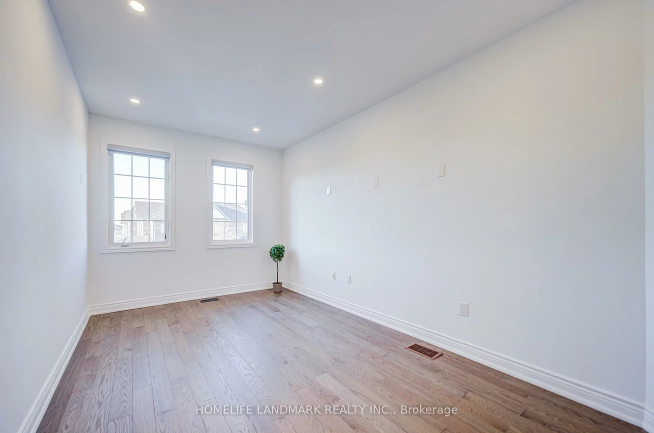 24, Haskett, Cedar Grove, Markham