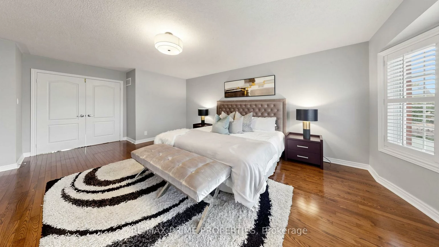 68, The Meadows, Cornell, Markham