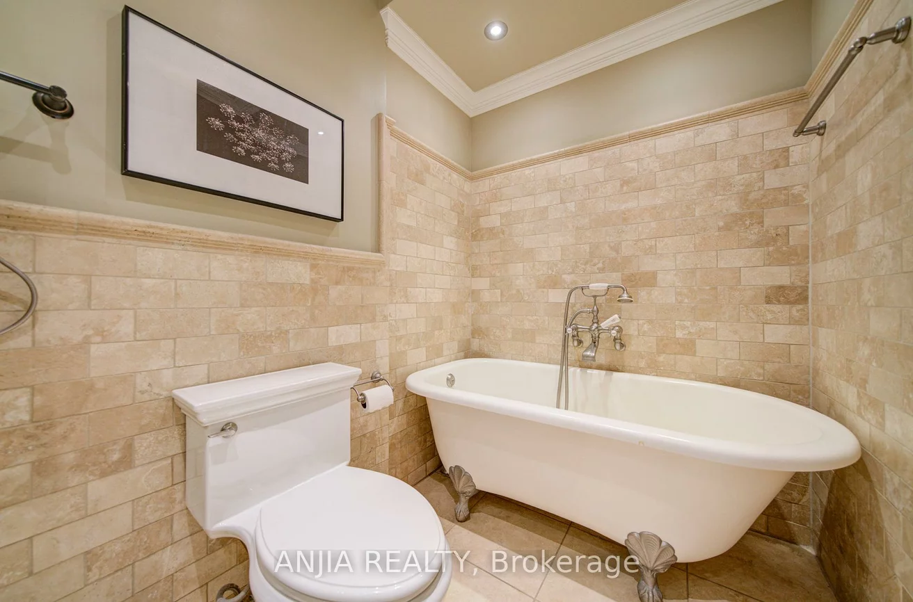70, Briarwood, Unionville, Markham
