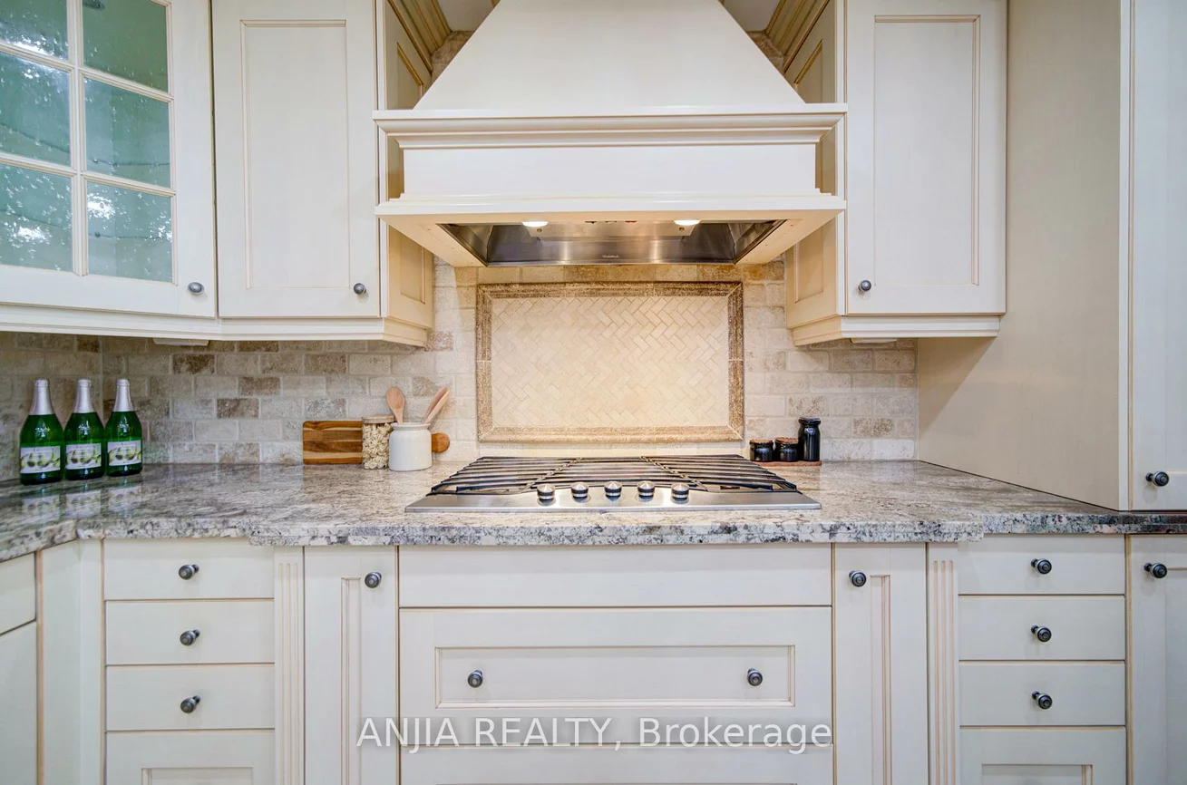 70, Briarwood, Unionville, Markham