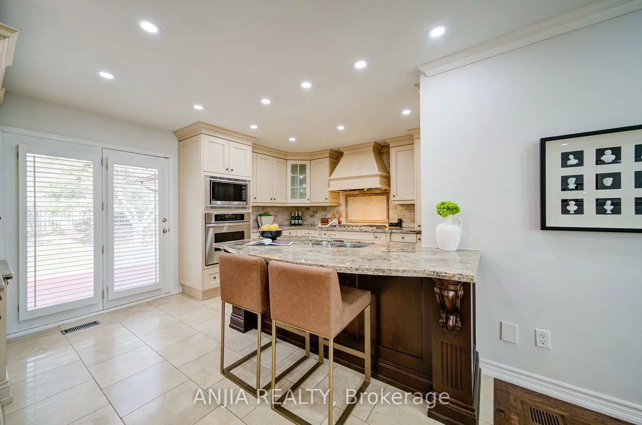 70, Briarwood, Unionville, Markham