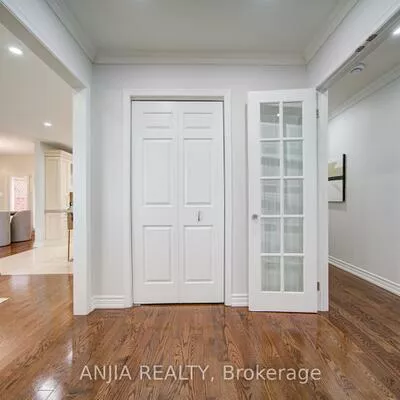 70, Briarwood, Unionville, Markham