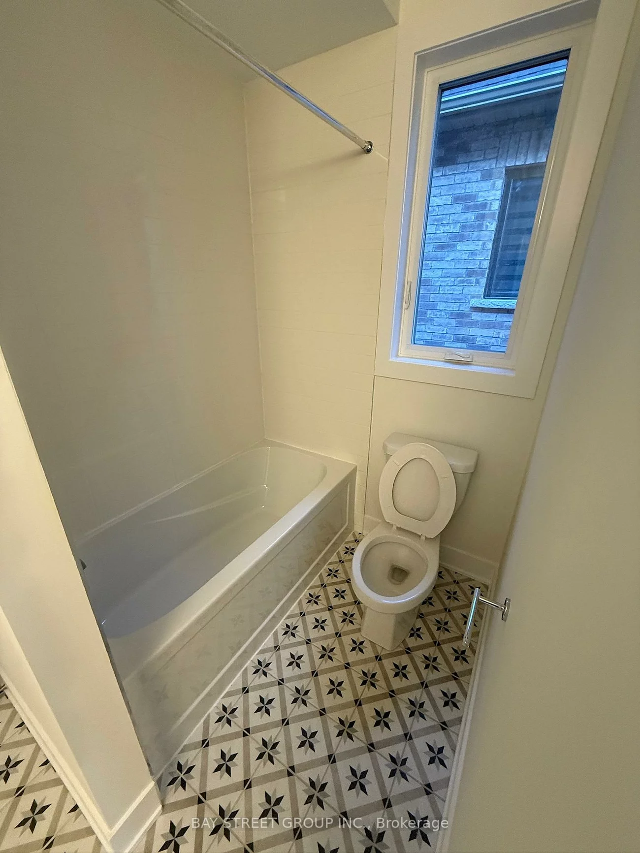 34, Nanhai, Angus Glen, Markham