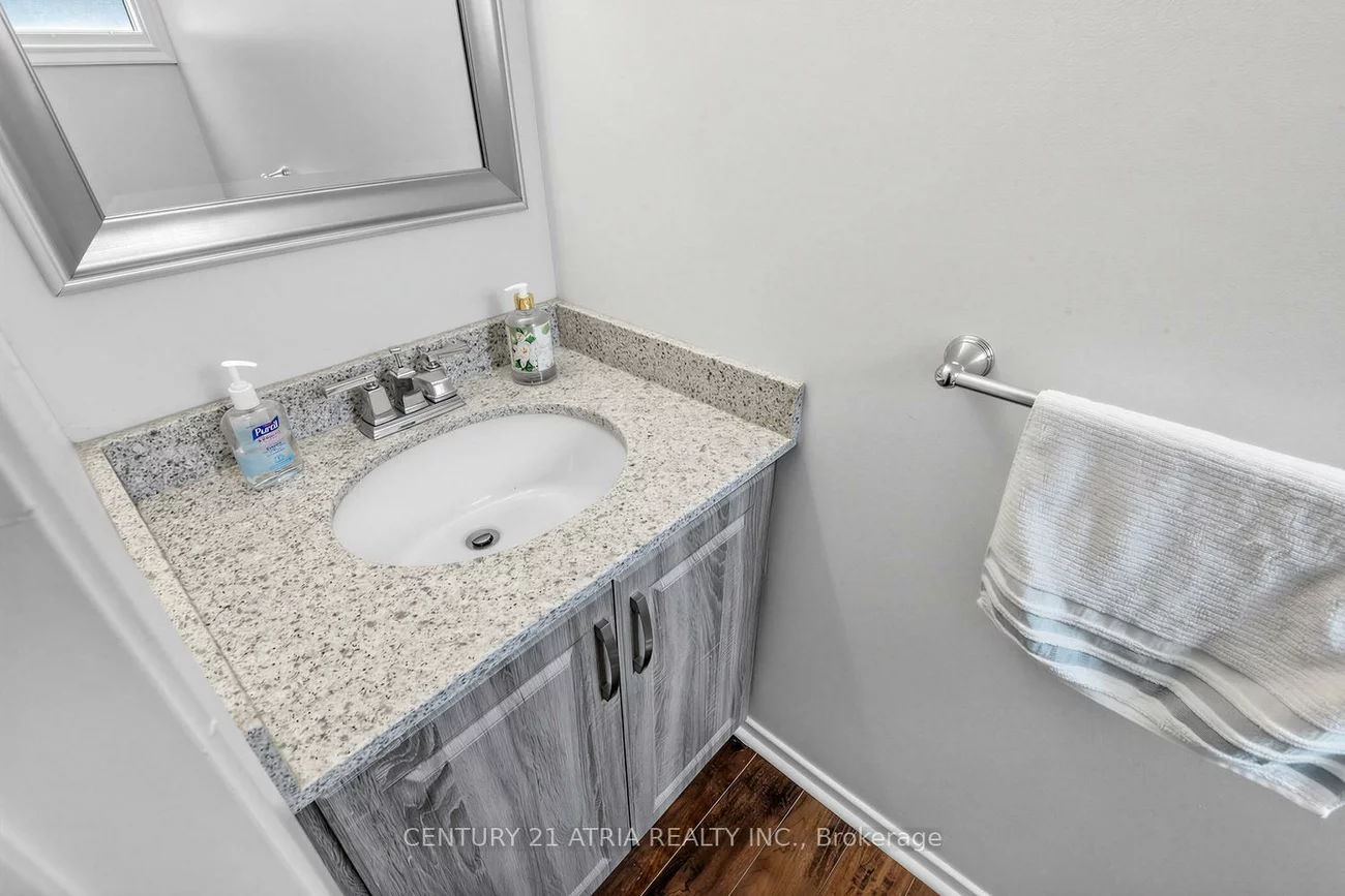 36, Ravengloss, German Mills, Markham