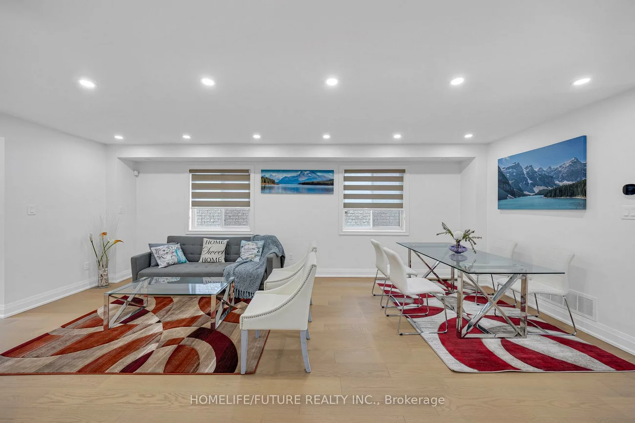 262, Helen, Village Green-South Unionville, Markham