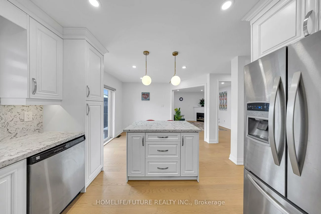262, Helen, Village Green-South Unionville, Markham