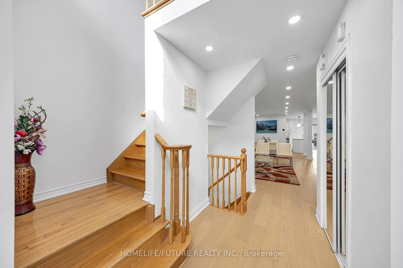 262, Helen, Village Green-South Unionville, Markham