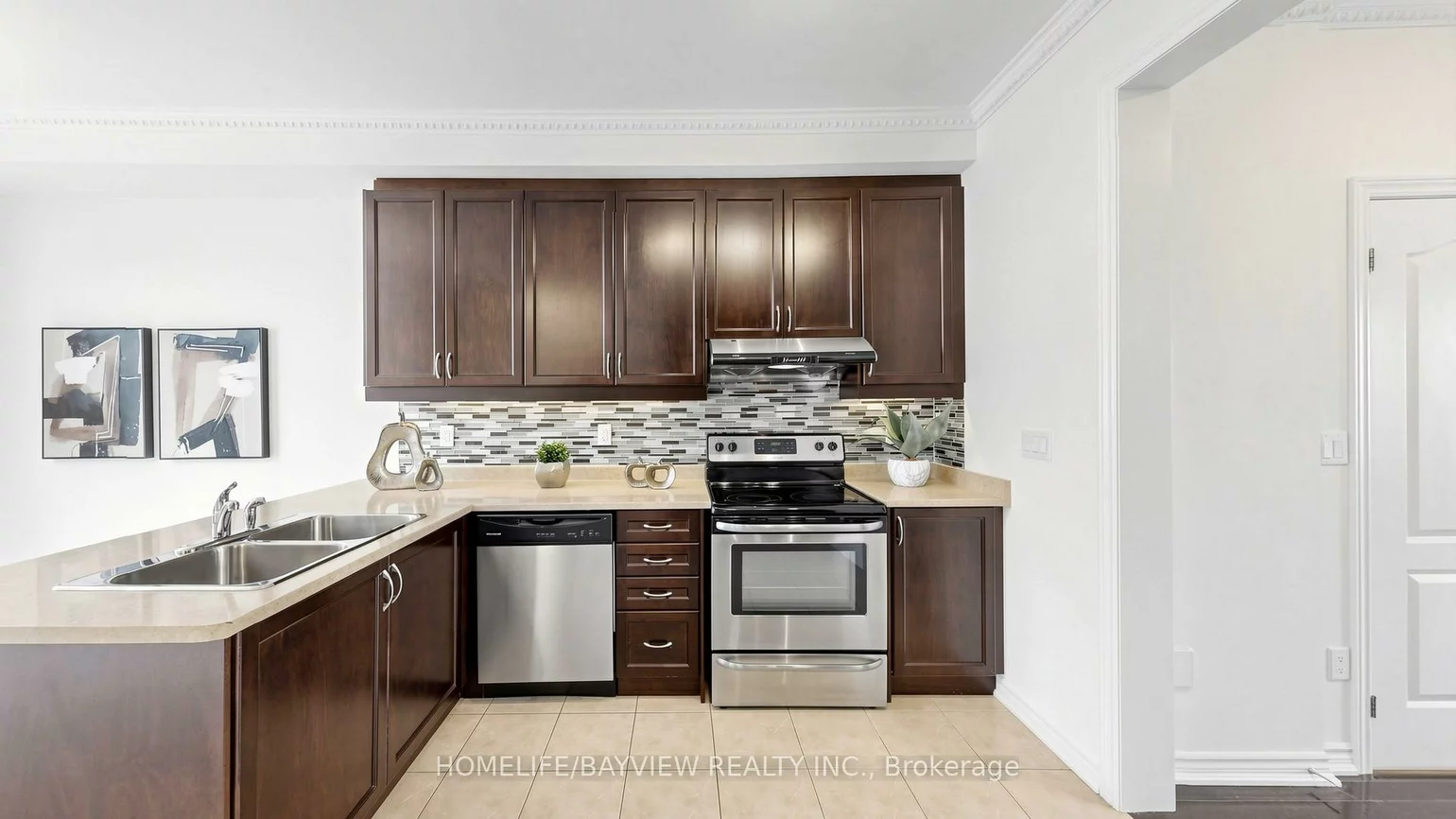 10981, Woodbine, Victoria Square, Markham