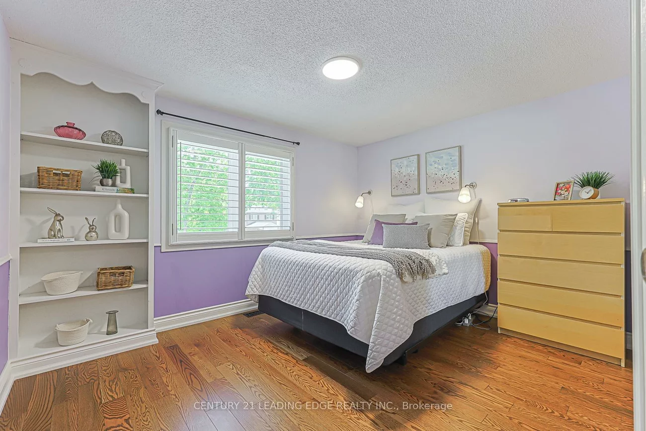 43, Bishop, Markham Village, Markham