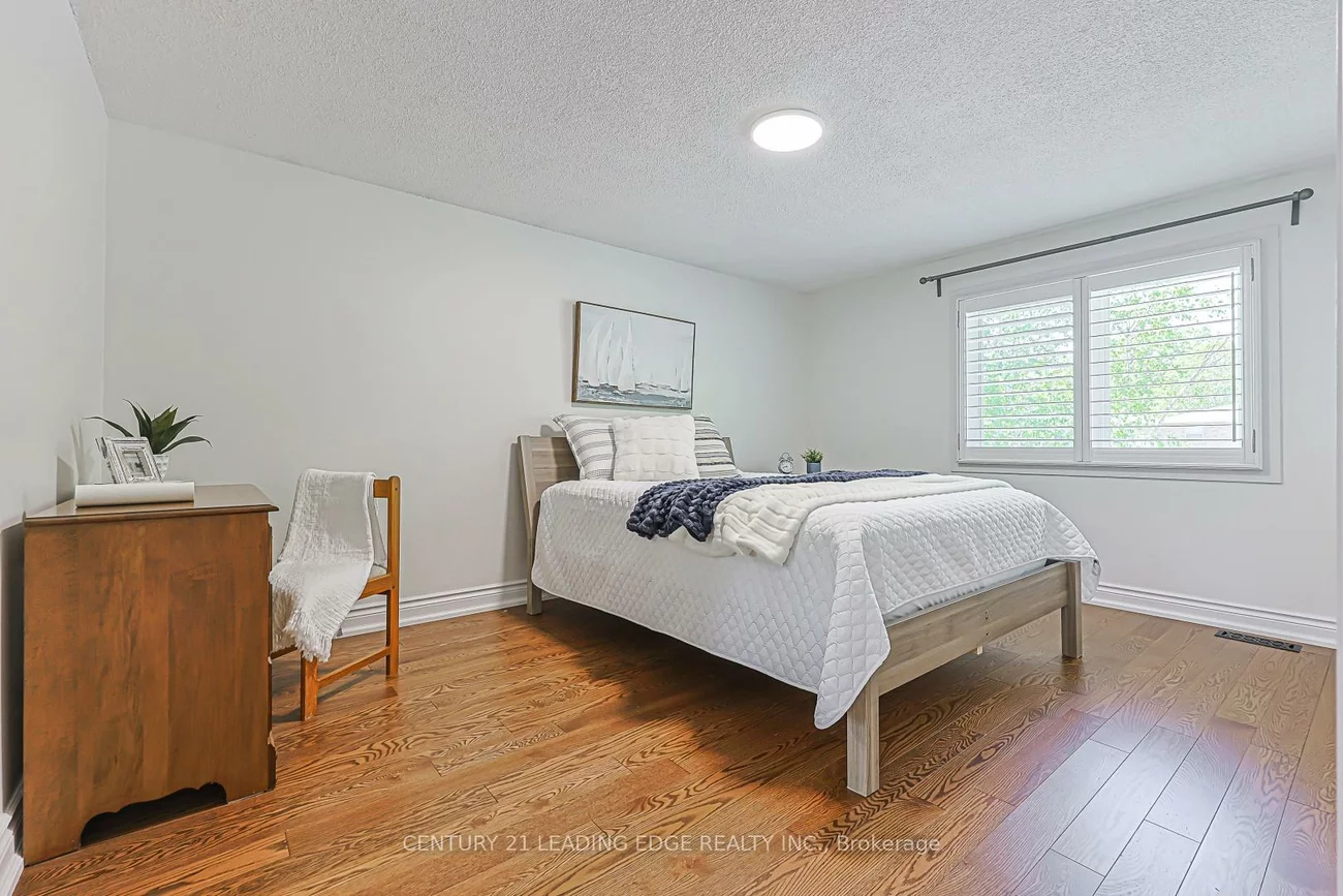 43, Bishop, Markham Village, Markham