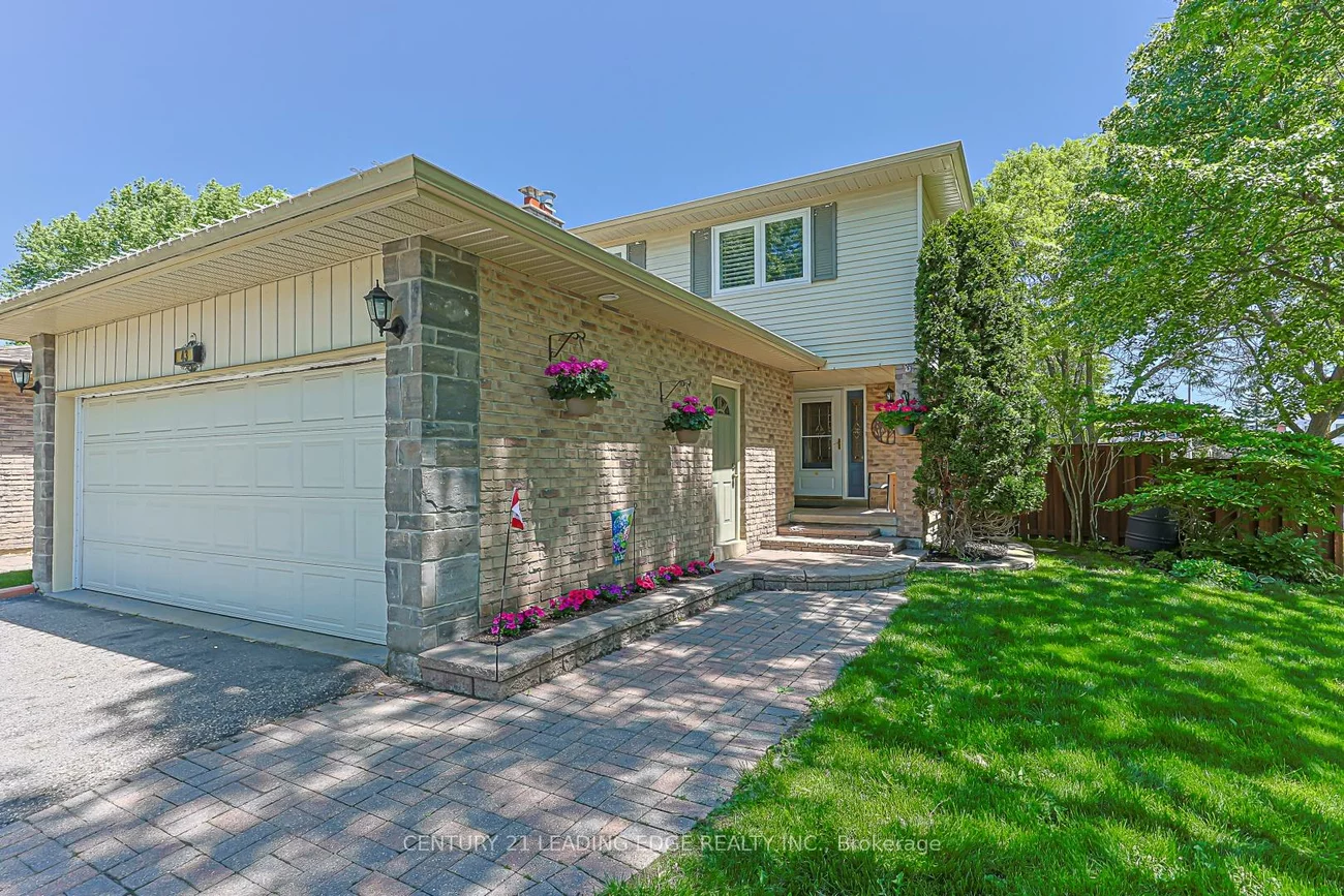 43, Bishop, Markham Village, Markham