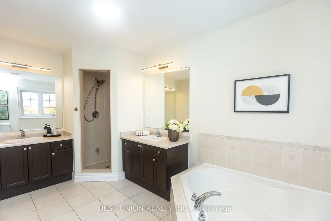 31, Bernbridge, Cedar Grove, Markham