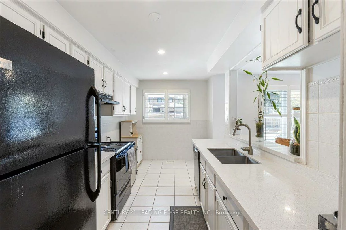 69, PARKINSON, Markham Village, Markham