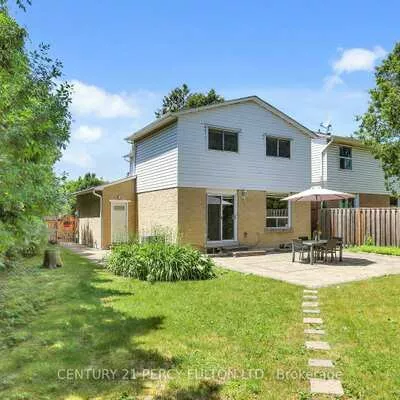 158, Holm, Aileen-Willowbrook, Markham