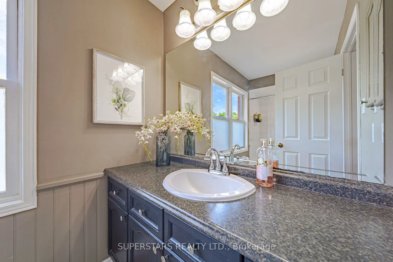29, Arborfield, Markville, Markham