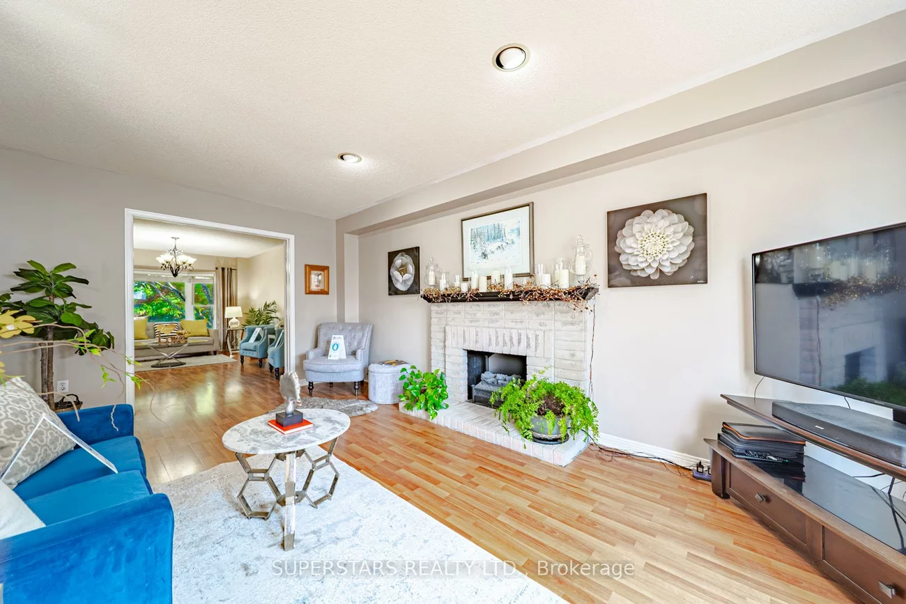 29, Arborfield, Markville, Markham