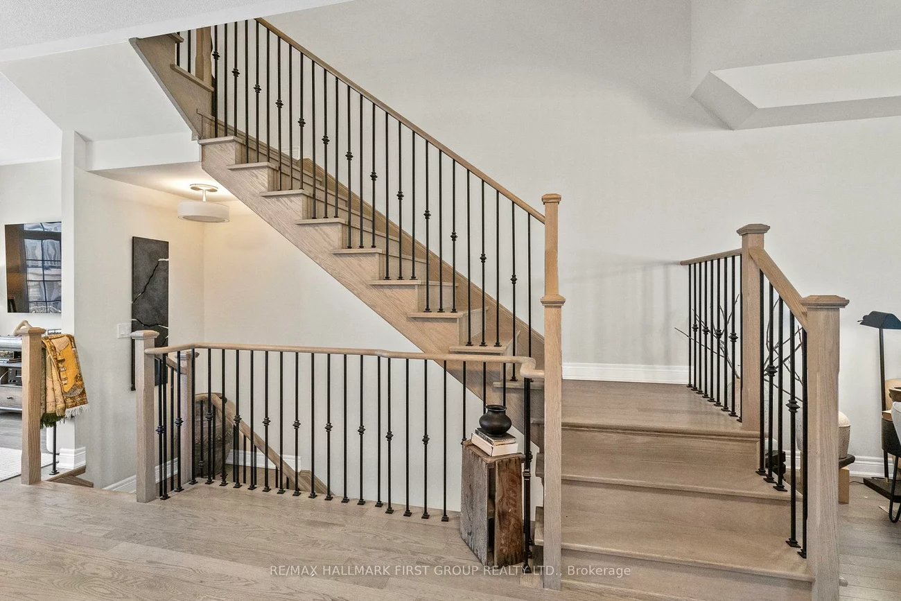 22, Phillipsen, Cedarwood, Markham