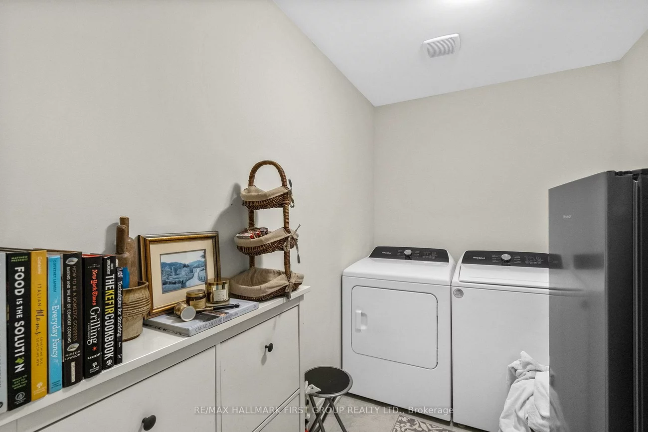 22, Phillipsen, Cedarwood, Markham