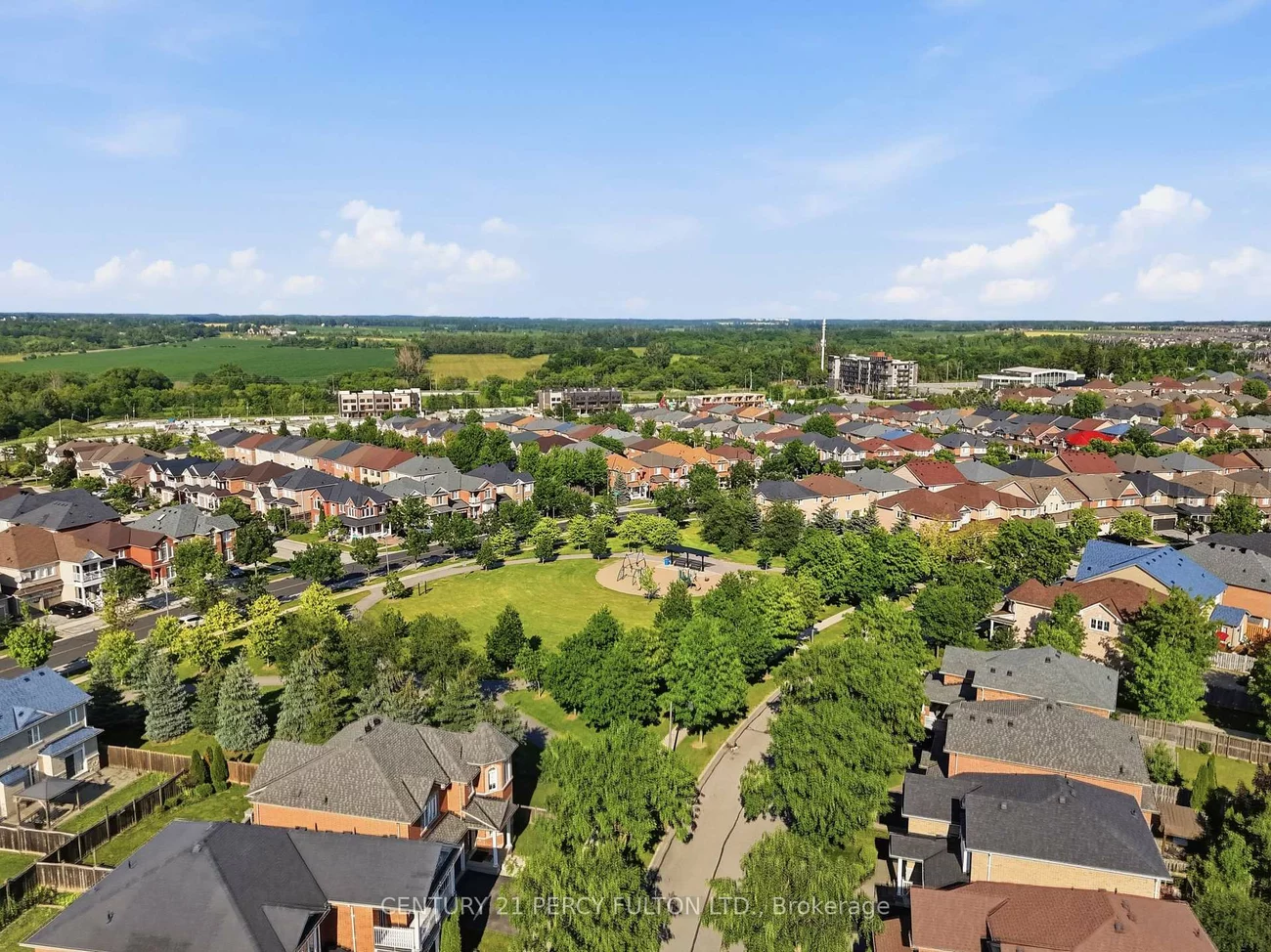 77, Appleview, Greensborough, Markham