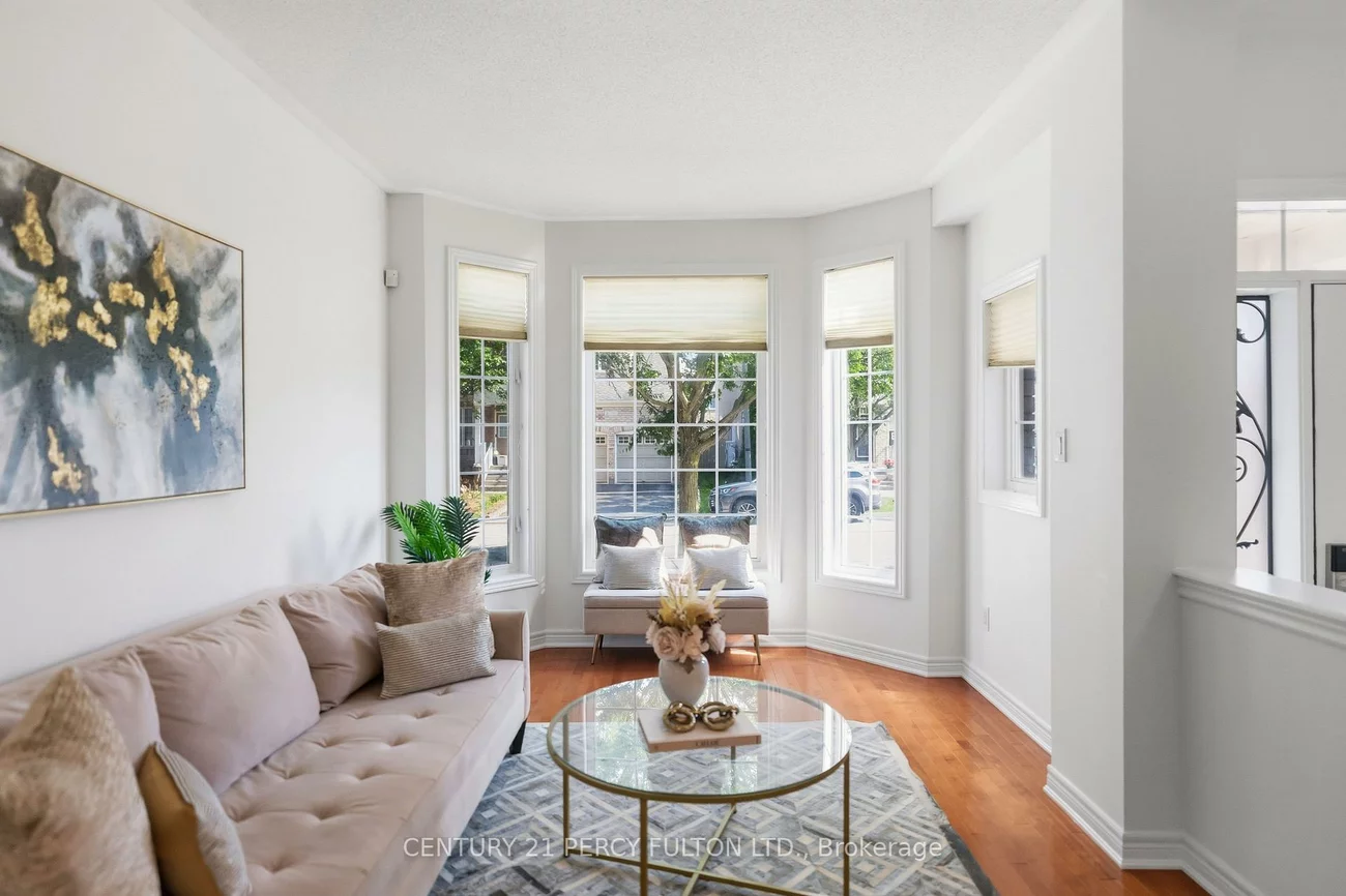 77, Appleview, Greensborough, Markham