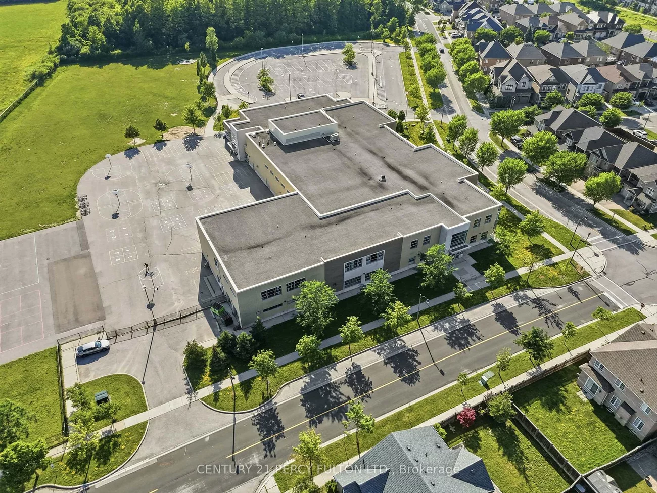 77, Appleview, Greensborough, Markham