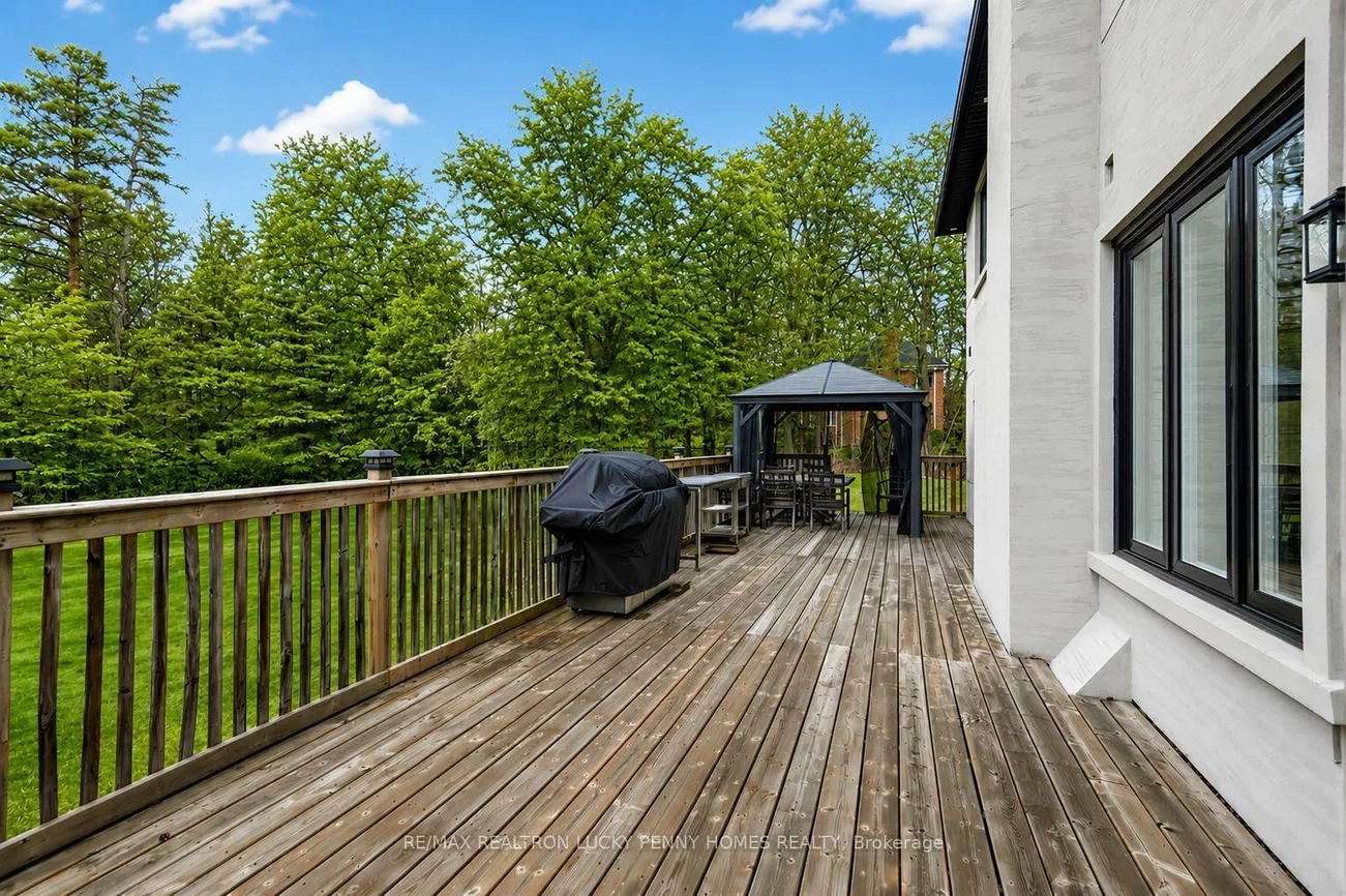 18, Walnut Glen, Devil's Elbow, Markham