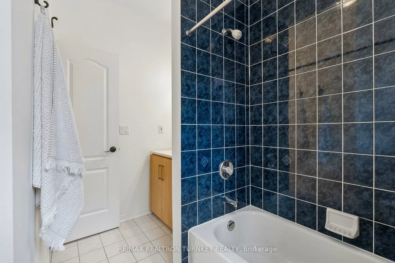 7, Thomas Bales, Berczy, Markham