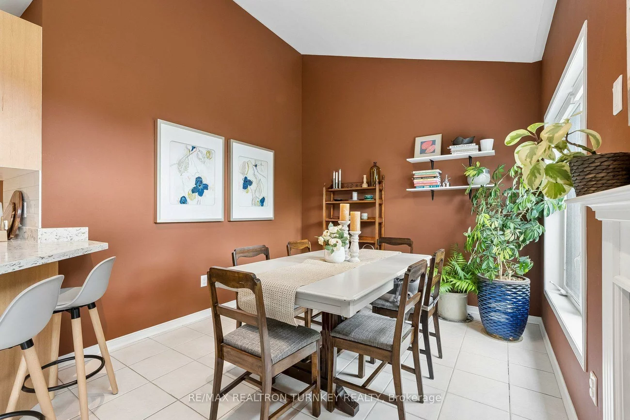 7, Thomas Bales, Berczy, Markham