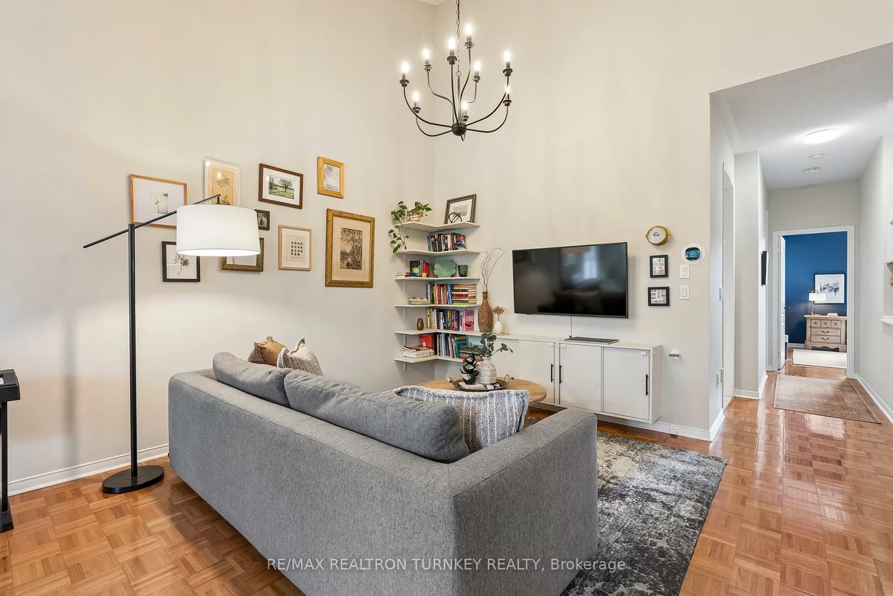 7, Thomas Bales, Berczy, Markham