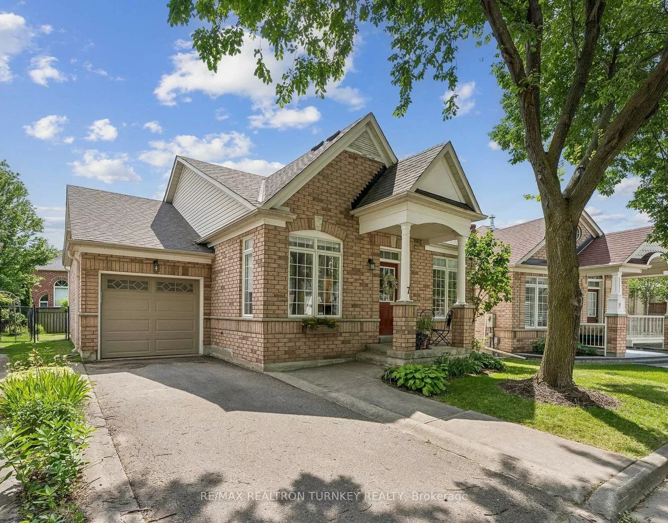7, Thomas Bales, Berczy, Markham