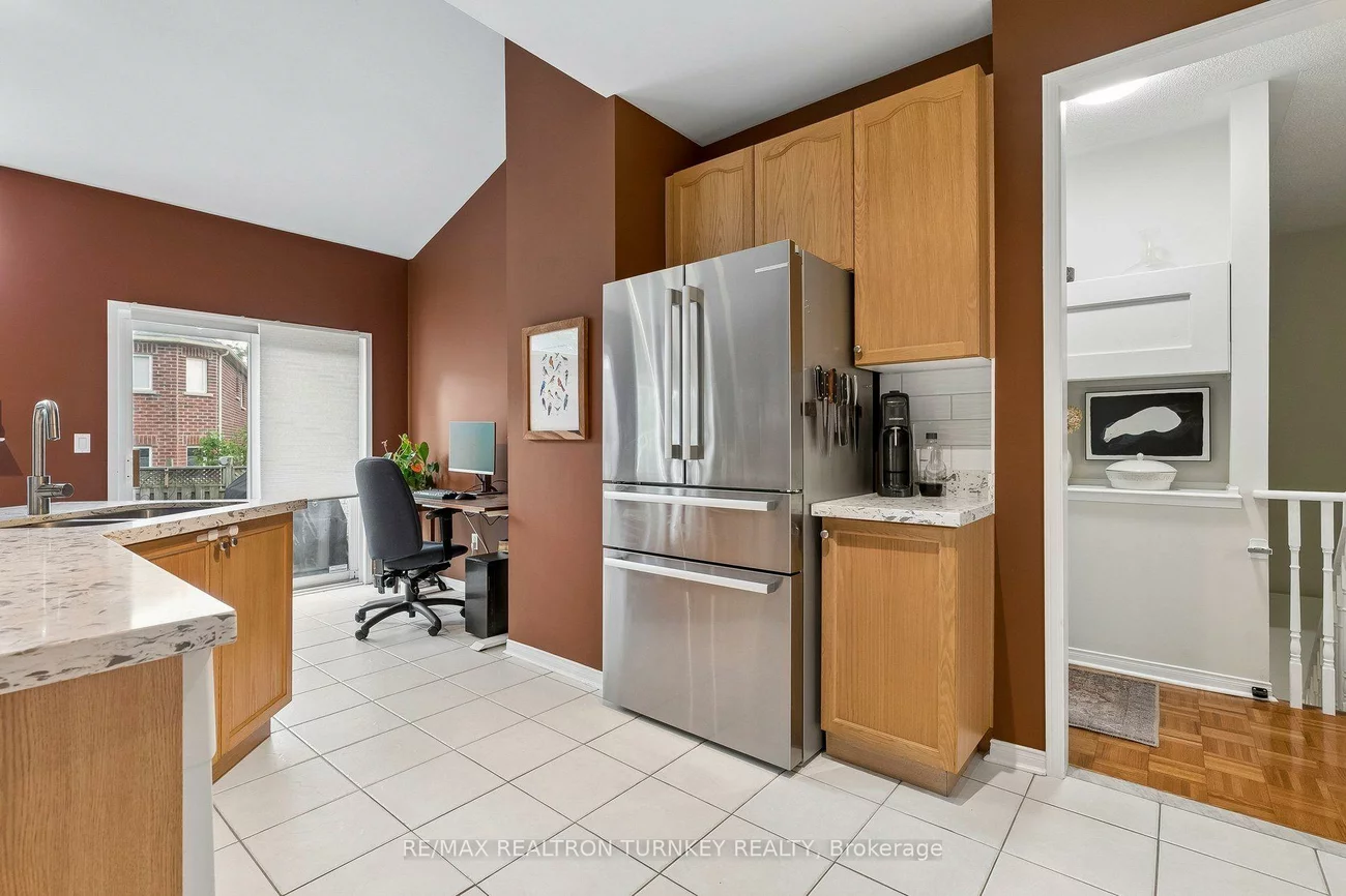 7, Thomas Bales, Berczy, Markham