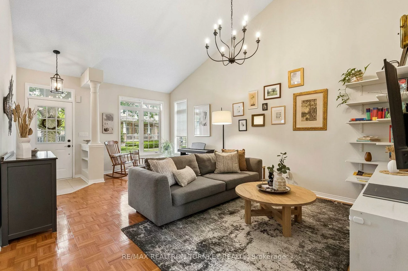 7, Thomas Bales, Berczy, Markham