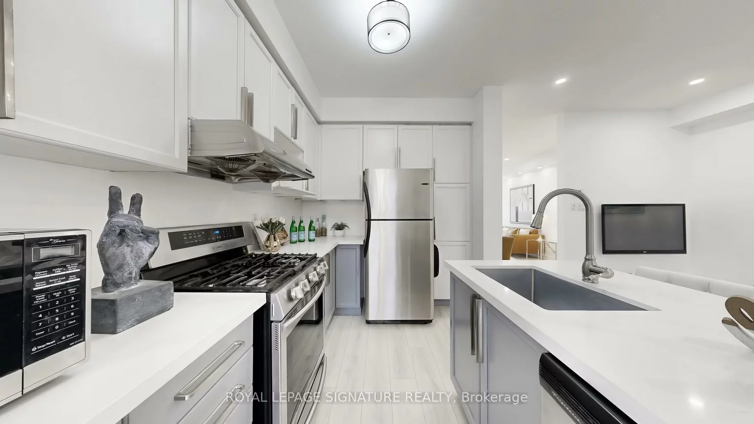 2864, Bur Oak, Cornell, Markham